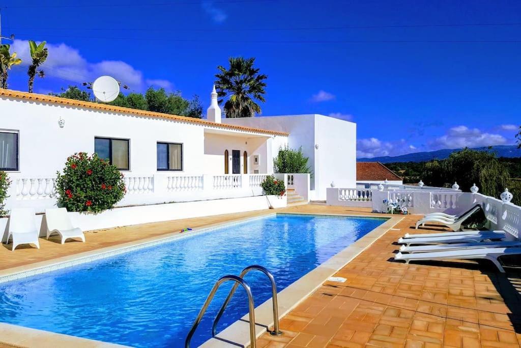 Blue Skies Villas 1&2 Mexilhoeira Grande Εξωτερικό φωτογραφία