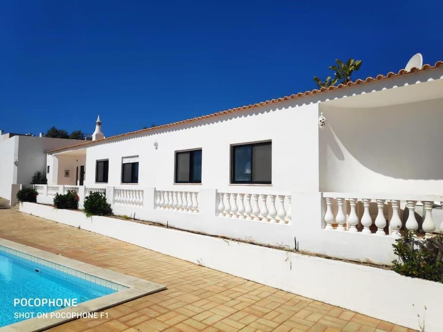 Blue Skies Villas 1&2 Mexilhoeira Grande Εξωτερικό φωτογραφία